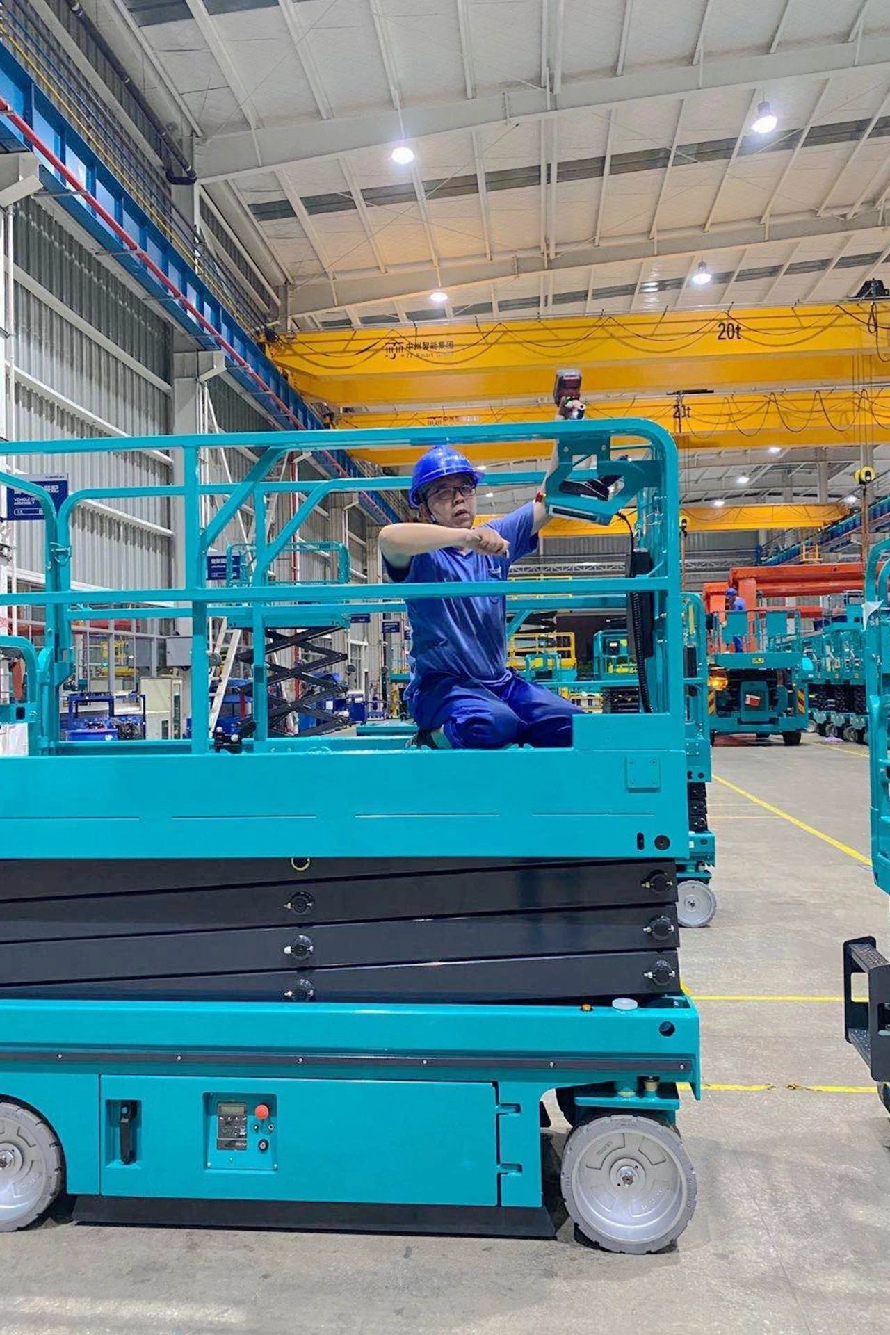 Z6官网智能“蓝精灵”们在平庸岗位的坚守与贡献