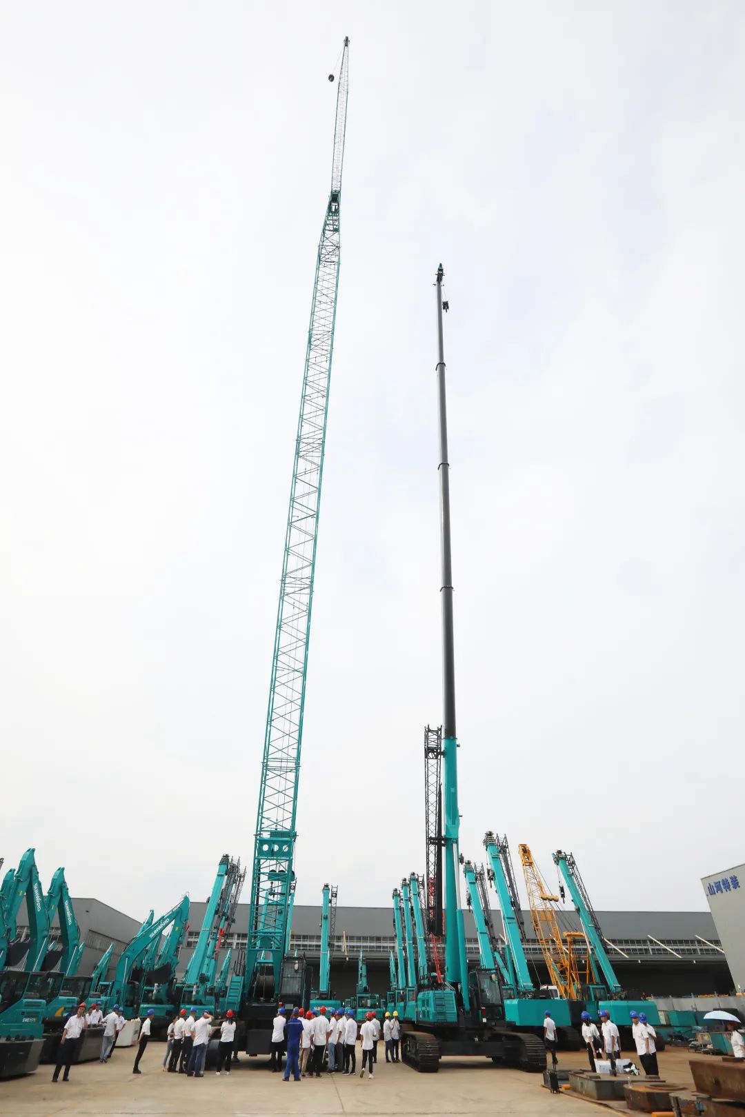 双鹰飞舞，“E”往无前！——Z6官网智能新一代E系列起沉机下线！