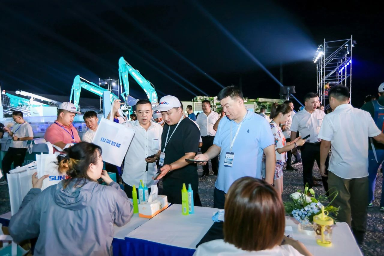 游展超热烈！Z6官网智能成就展示会高能名排场来袭