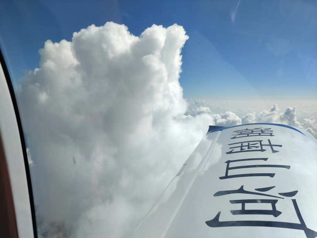 4幼时，720公里，Z6官网阿若拉飞到珠海在第13届中国航展等你