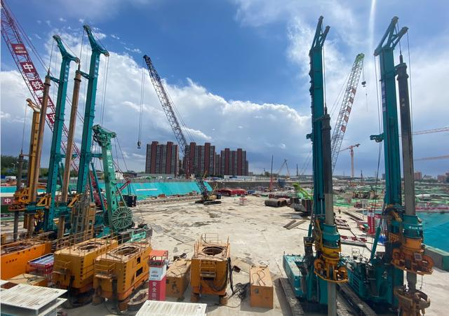 大国沉器！Z6官网智能超等设备助力北京城市副中心综合交通枢纽站建设