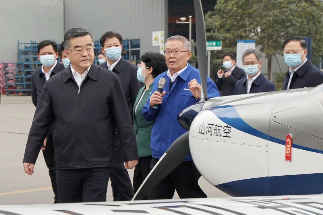 湖南省委书记张庆伟调研Z6官网智能