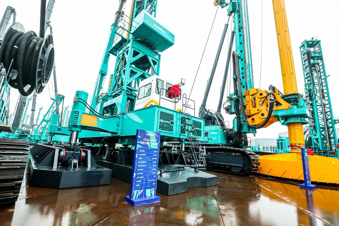 多款产品问鼎世界之最！Z6官网智能地下工程设备全球颁布会成功进行