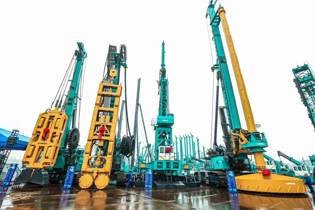 多款产品问鼎世界之最！Z6官网智能地下工程设备全球颁布会成功进行