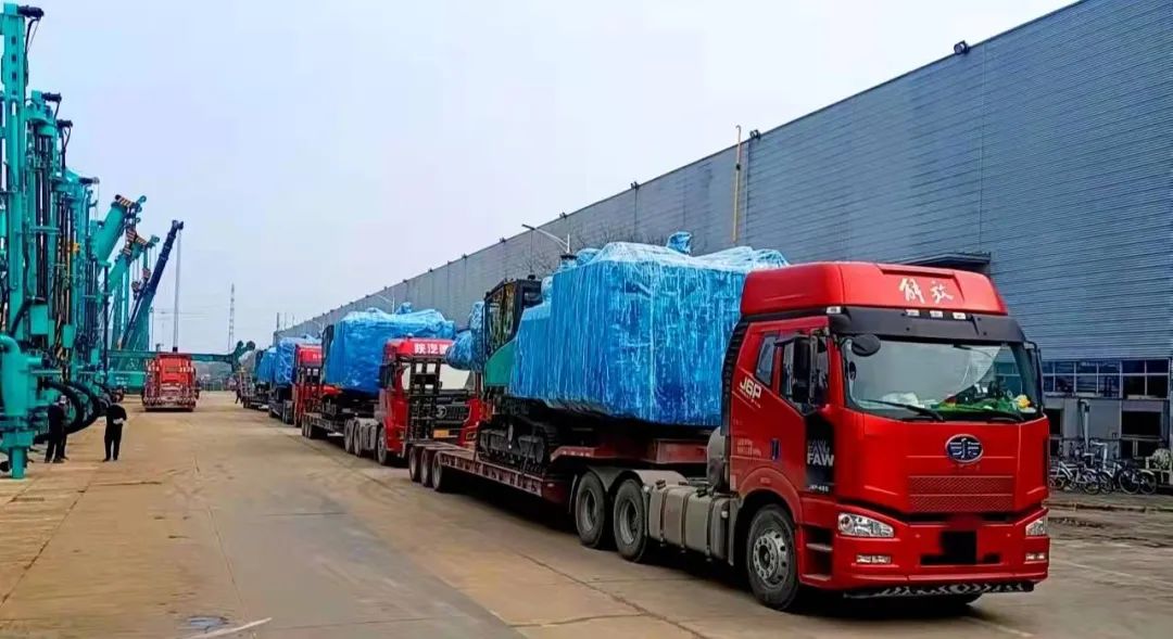 开门红！Z6官网智能凿岩设备实现新年首单发货