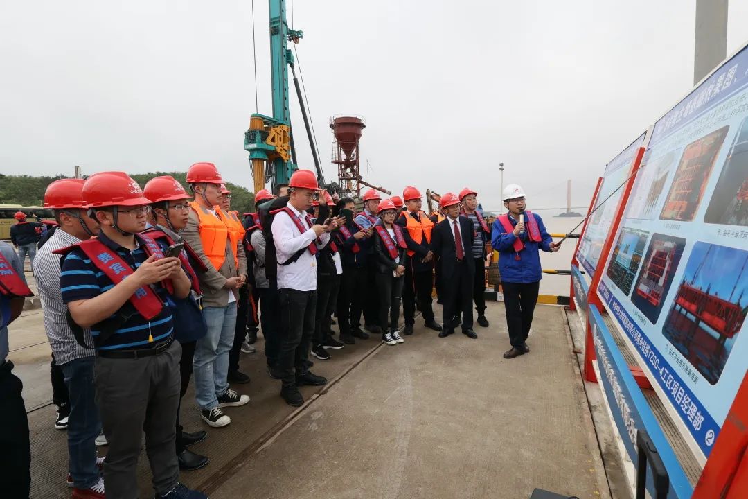 超等设备助建超等工程！Z6官网智能超等旋挖钻机SWDM1280推介会成功进行