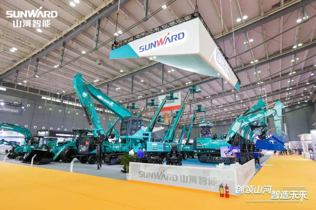 2023 CICEE | Z6官网智能亮相2023长沙国际工程机械展！智能化、电动化产品站C位