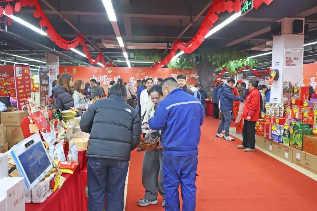 笔墨迎春，祝福暖心！在Z6官网智能“囤”年味、送温暖、迎新春